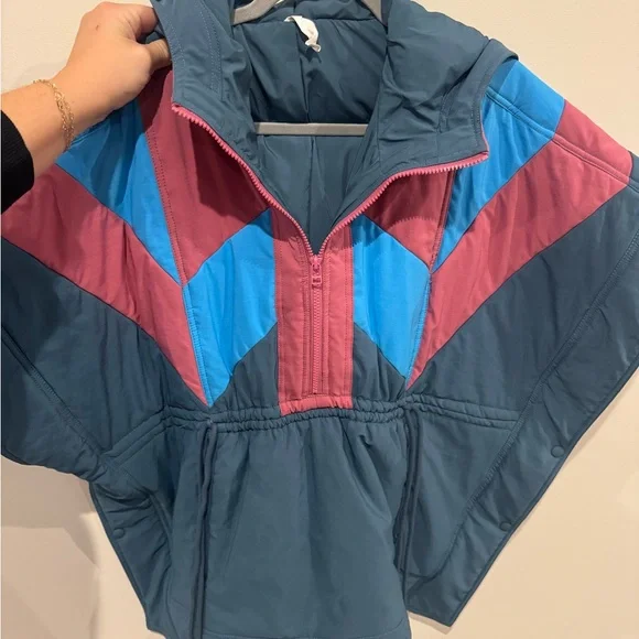 Daily Practice by Anthropologie Puffer Poncho - Picture 1 of 9